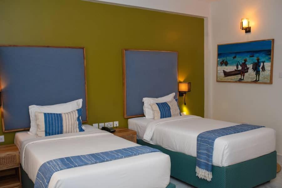 Best Western Jangwani Sea Breeze Resort Dar es Salaam Bagian luar foto